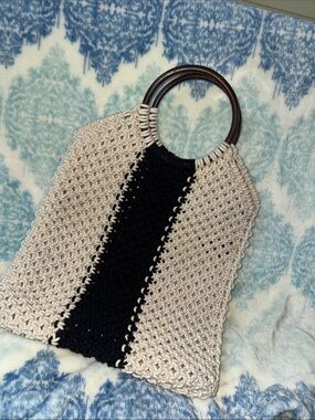 Crochet large Tote Bag with Wooden Handles - Black & Cream NWOT